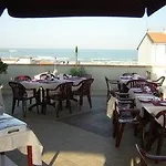 Mirage Szálloda 3*